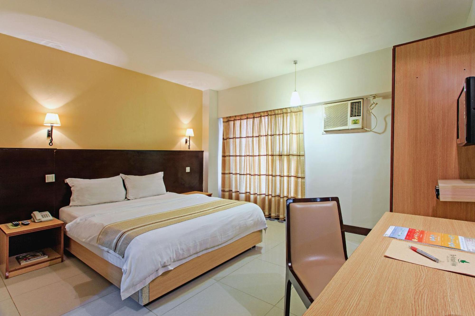 The Orchard Cebu Hotel & Suites Powered By Cocotel Exterior foto