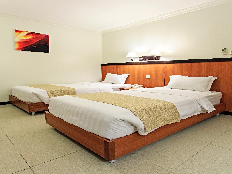 The Orchard Cebu Hotel & Suites Powered By Cocotel Exterior foto
